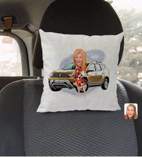 BK Gift Kişiye Özel Plakalı Kadın Dacia Duster Karikatürlü Kare Araç Koltuk Yastığı-1
