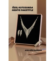 Özel Kutusunda Hediye Paketiyle Eugenia  Gümüş Kaplama  Takı Seti 3'lü Kolye Küpe Bileklik Hediye Set Düğün Nişan Söz Nikah Takı Seti (Beyaz Gümüş)