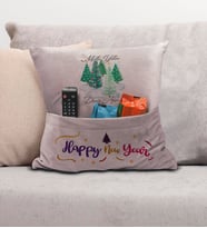 BK Gift Kişiye Özel Yılbaşı Tasarımlı Organizer Kumanda ve Atıştırmalık Cepli Pembe Kırlent Yastık, Yılbaşı Hediyesi- 4, Yeni Yıl Hediyeleri