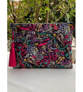 Müzikal Clutch Çanta