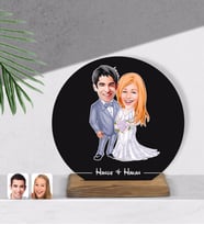 BK Gift Kişiye Özel Sevgililer Karikatürlü Yuvarlak Ahşap Biblo-104