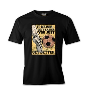 A Foot Kicking a Soccer Ball Siyah Erkek Tshirt