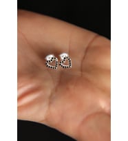 Elika Silver Kadın Siyah Taşlı Kalp Model 925 Ayar Gümüş Küpe (Gümüş)
