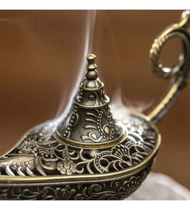 Sihirli Lamba Tasarımlı Tütsülük