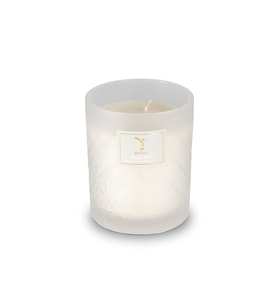 Delicate Serisi White Mum - 300gr Gül, Misk ve Sedir Ağacı Kokulu Organik El Yapımı Dekoratif Cam Mum (Beyaz)