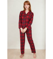Kadın Ekoseli Kışlık Uzun Kollu Desenli Önden Düğmeli Kırmızı Süet Pijama Takımı