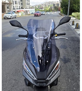 MOTOCAM Kanuni Seha 125 Ön Cam 2022-2026 Model 55cm Füme Renkli 4mm KISA