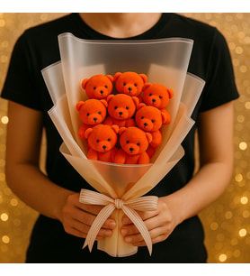 7 Adet Peluş Turuncu Renk Ayıcık Buketi
