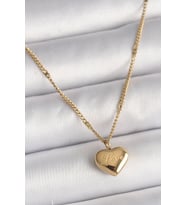 316L Çelik Gold Renk Zincir Love İşlemeli Kalp Figür Kadın Kolye