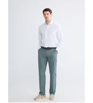 LCWAIKIKI Classic Yeşil Standart Kalıp Gabardin Erkek Chino Pantolon