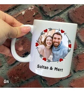 Size Özel Yuvarlak Ok Kalpli Resimli ve isimli Baskılı Kupa Bardaklar