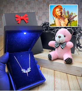 Kişiye Özel Fotoğraflı ve Işıklı Kutuda 925 Ayar Gümüş Kolye Peluş Anahtarlık Hediyeli (Model 4)