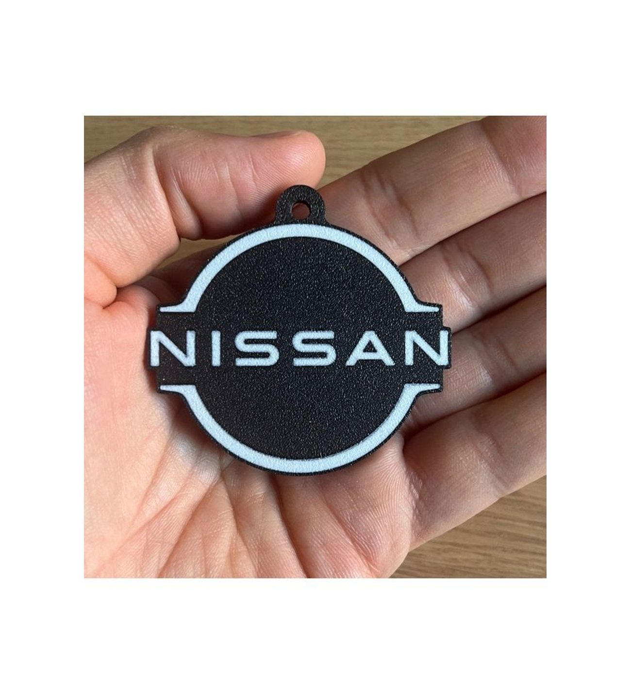 Nissan Logo Siyah Beyaz Anahtarlık