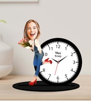 Kişiye Özel 8 Mart Dünya Kadınlar Günü Karikatürlü Ahşap Biblo Masa Saati