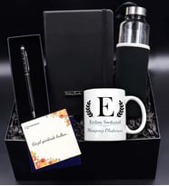 Kişiye Özel Defter & Özel Kılıflı 500Ml Su Matarası & Siyah Touch Pen & İsimli Kupa Hediye Seti