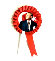 Fiyonklu Rozet Atalı