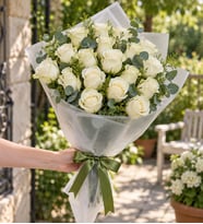 20x White Luxury Roses
