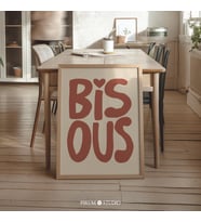 Bisous Fransız Tipografi Duvar Sanatı, Modaya Uygun Modern Daire veya Eklektik Yatak Odası Dekoru İçin Sevimli Kırmızı El Yazılı Poster