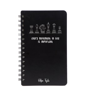 Satranç Severler İçin Hayattaki Her Hareket Önemlidir Tasarımlı Ahşap Kapaklı Defter