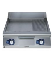 Electrolux Professional Gazlı Izgara, 2/3 Düz Ve 1/3 Fırçalanmış Nervürlü Krom Kaplamalı Çelik Pişirme, Tam Modül Gazlı Izgara, Eğimli, Termostatik Kontrol, Spatula Dahil - 800 Mm E9IIMAAOMEA