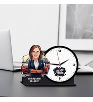 Kadın Galericiye Hediye Karikatürlü MDF Masa Saati