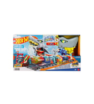 Hot Wheels® Muhteşem Köpek Balığı Araba Yıkama Oyun Seti HTN82