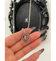 Gothic Cross Heart Kolye