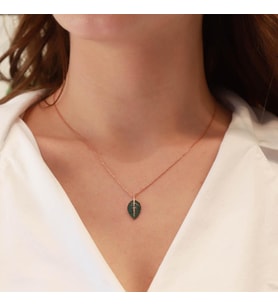 Yaprak Model Yeşil Zirkon Taşlı Rose Gold Kaplama Gümüş Kolye