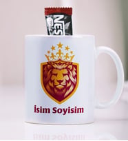 Aslanlar taraftarları Kupası kişiye özel isimli