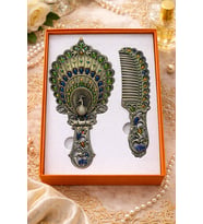 Osmanlı Vintage Tavus Kuşu Desenli El Aynası & Tarak Seti – Antik Gümüş Tonlu Hediyelik Set (Sıcak Beyaz)