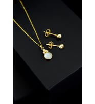 Papatya Silver 925 Ayar Gümüş Beyaz Opal Yuvarlak Kolye Çivili Ve Top Küpe Set (Gold)