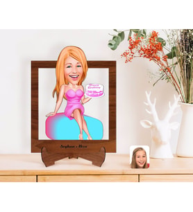 BK Gift Kişiye Özel Kadın Doğum Günü Karikatürlü Ahşap Standlı 3D Biblo-2 (Beyaz)