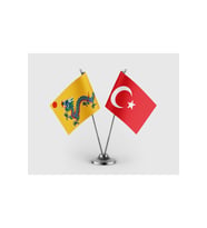 Çin Hanedanı Bayrağı ve Türk Bayrağı İkili Saten Masa Bayrağı Takımı