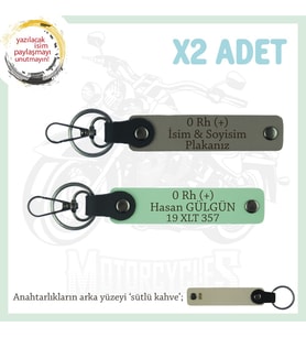 Hız Aşıkları İçin, İsim Plaka ve 0 Rh (+) Kan Grubu Yazılı Hediyelik x2 Anahtarlık, Kül Gri-Yeşil-SK (Çok Renkli)