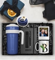 Kişiye Özel 700 ML Dereceli Kulplu Çelik Termos & Kişiye Özel Tasarım Kupa & Kişiye Özel Defter & Deri Kılıflı Touch Pen Kalem & Harf Kupa & Çerçeve Hediye Seti