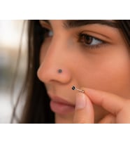 925 Ayar Gümüş Burun Hızması Siyah Çiçek Desenli Minimal Nose Stud Kadın Erkek Unisex 8 mm