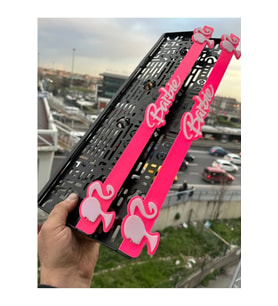 5d Lazer Kesim Barbie Takmatik Oto Uyumlu Pleksi Plakalık 2 Adet