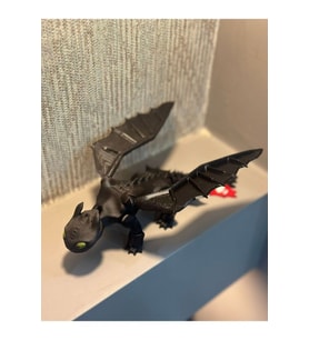 Dişsiz (toothless) Ejderhanı Nasıl Eğitirsin Hareketli Figürü - 20 Cm ( 1 Adet ) ( Siyah )