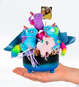 Kişiye Özel Çini Saksıda Unicorn Buketi