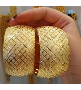22 AYAR ALTINKAPLAMA KADIN GOLD ÖZEL TASARIM 4 CM ENİNDE BİLEZİK