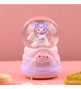 Kuromi İçi Dönmeli Püskürtmeli Işıklı Müzikli Kar Küresi Büyük Boy