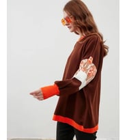 Modatalika Kadın Uzun Kollu Düz ve Kolları Desen Kombinli Oversize Triko Tunik (Kahverengi)