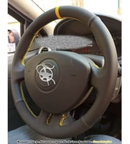 Clio 3 Araca Özel Direksiyon Kılıfı (Nubuk Noktalı Sarı Yüzüklü) (Karışık)
