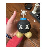 Kaws Bomba Boyalı Figür 15CM