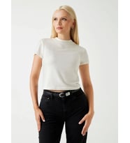Guess Licia Kadın Beyaz Top W5BP07KCGM2-G012