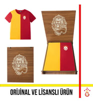 Galatasaray Lisanslı 5 yıldızlı Sarı Kırmızı Çocuk T-Shirt Hediye Aslan Ahşap Kutulu