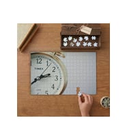 Nostaljik Masa Saat Tasarımı 240 parça Ahşap Puzzle Ahşap Kutuda MP01861