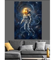 Yıldızlı Uzayda Süzülen Parlayan Astronot Dekoratif Kanvas - Mdf Ahşap Tablo