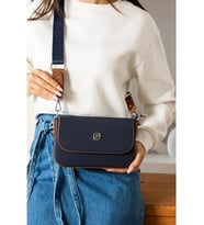 Just Polo Kadın Lakost Kumaş El Ve Omuz Çantası 236005MH (Lacivert - Taba)
