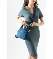 Ultra hafif, çok cepli, Çapraz askılı, El çantası Çantası Lacivert Model:(571-6X)